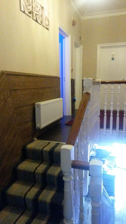 The Crystal Lodge Hotel Croydon Esterno foto