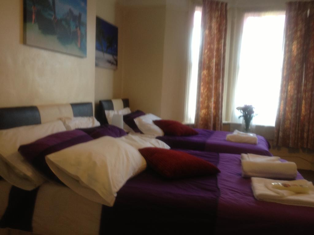 The Crystal Lodge Hotel Croydon Esterno foto